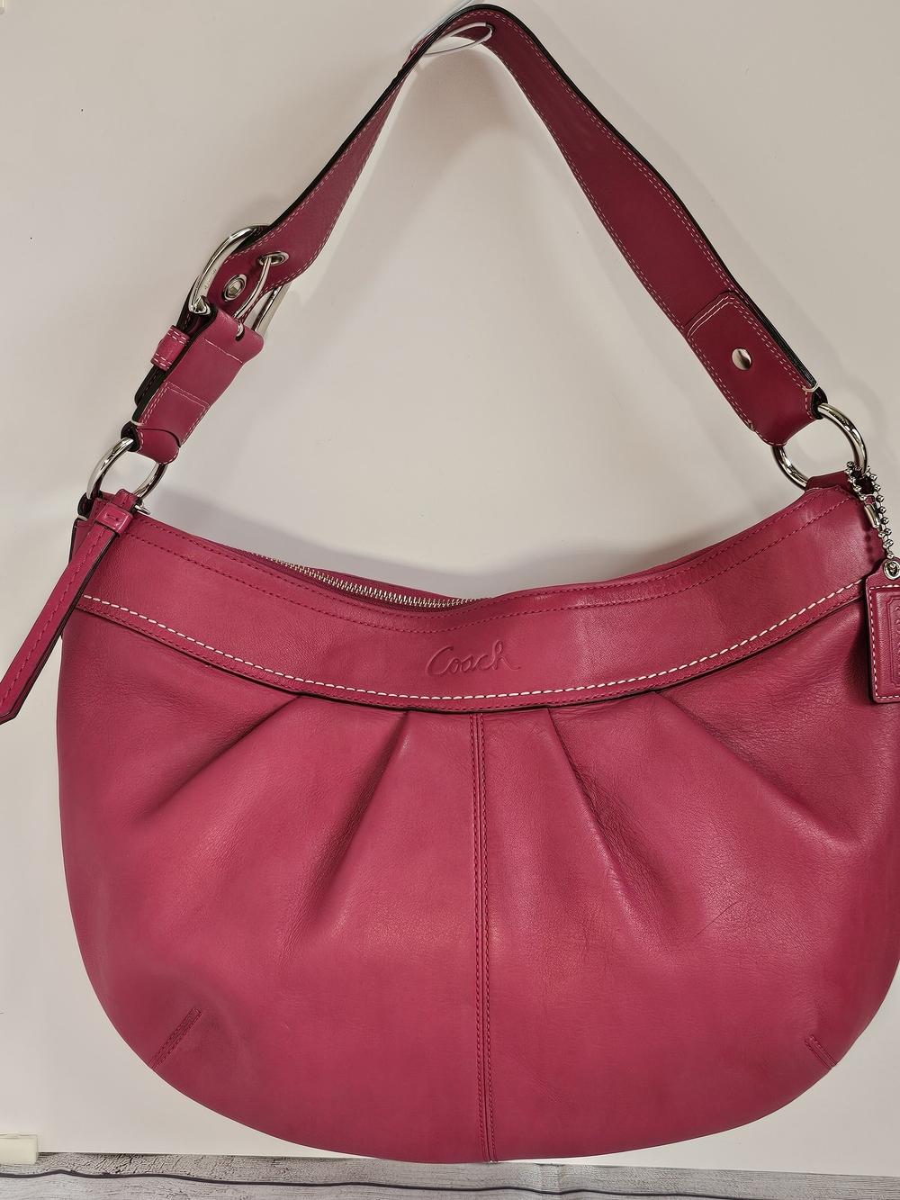 VTG Coach Fuchsia Soho Pleated Leather Hobo Shoulder Bag